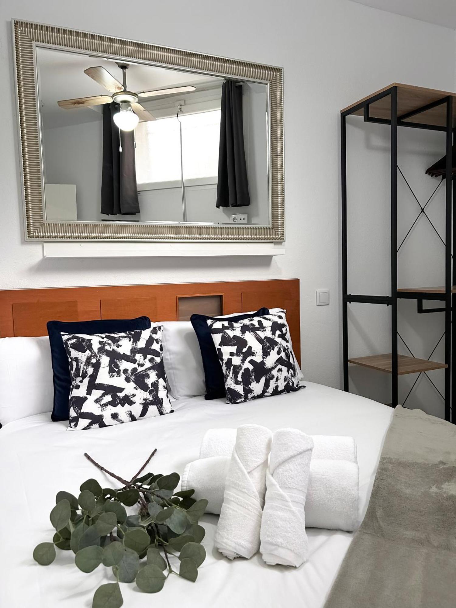 Apartamento Charming Rio Manzanares Madrid Exterior foto